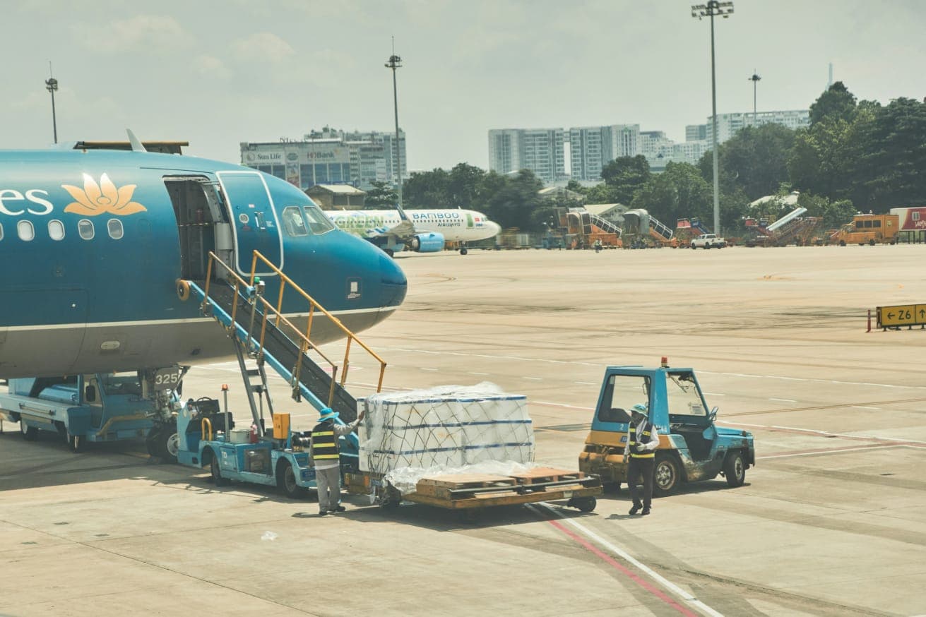 AIR FREIGHT